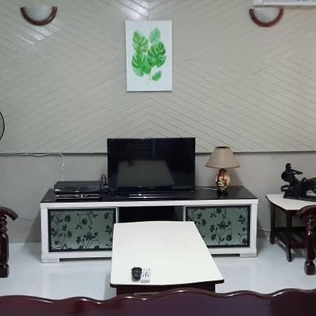 J & I Homestay Sibu Exterior foto